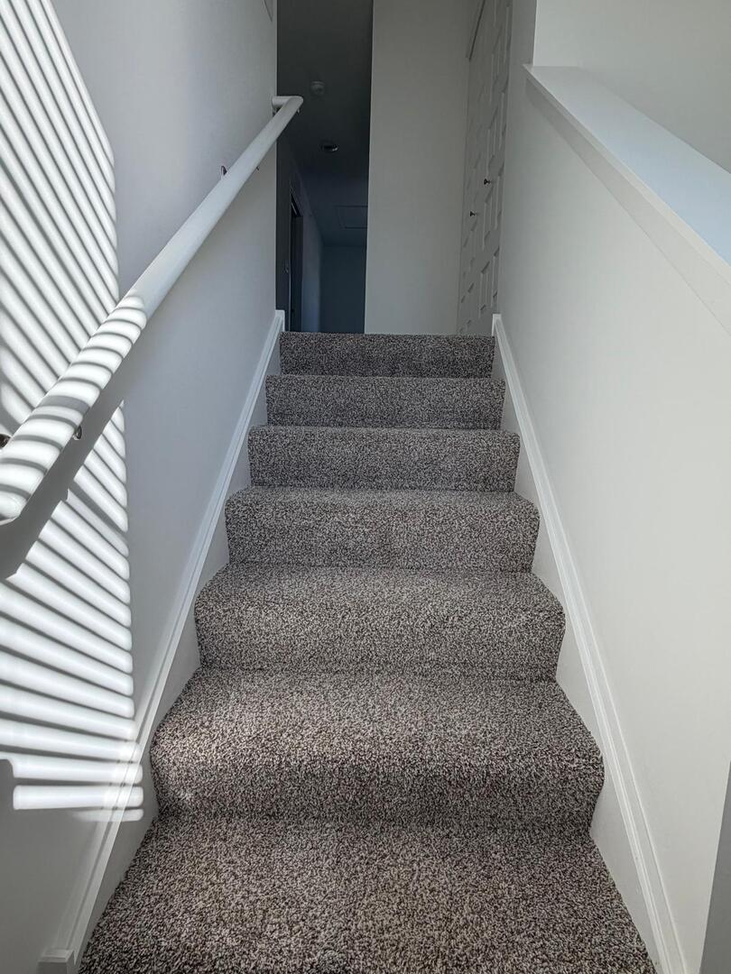 2167 Yellowstone Boulevard, Mundelein, IL 60060