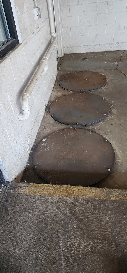 25 W Belvidere Road, Hainesville, IL 60030