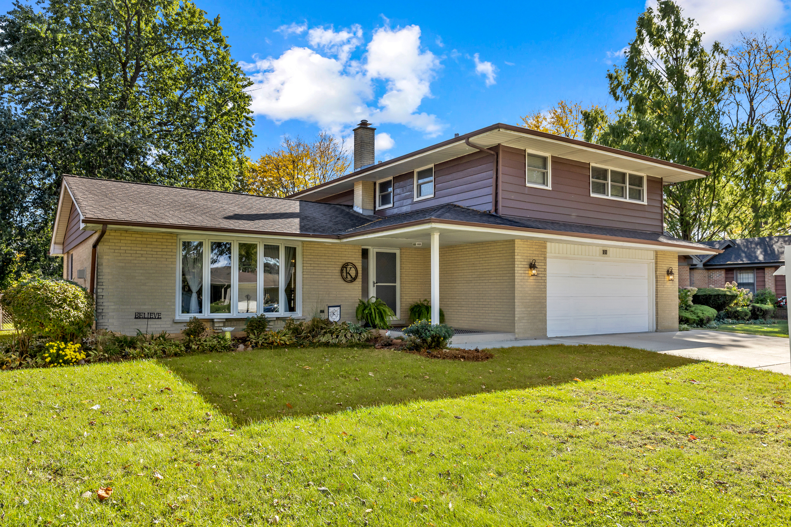 1811 N Aspen Drive, Mount Prospect, IL 60056