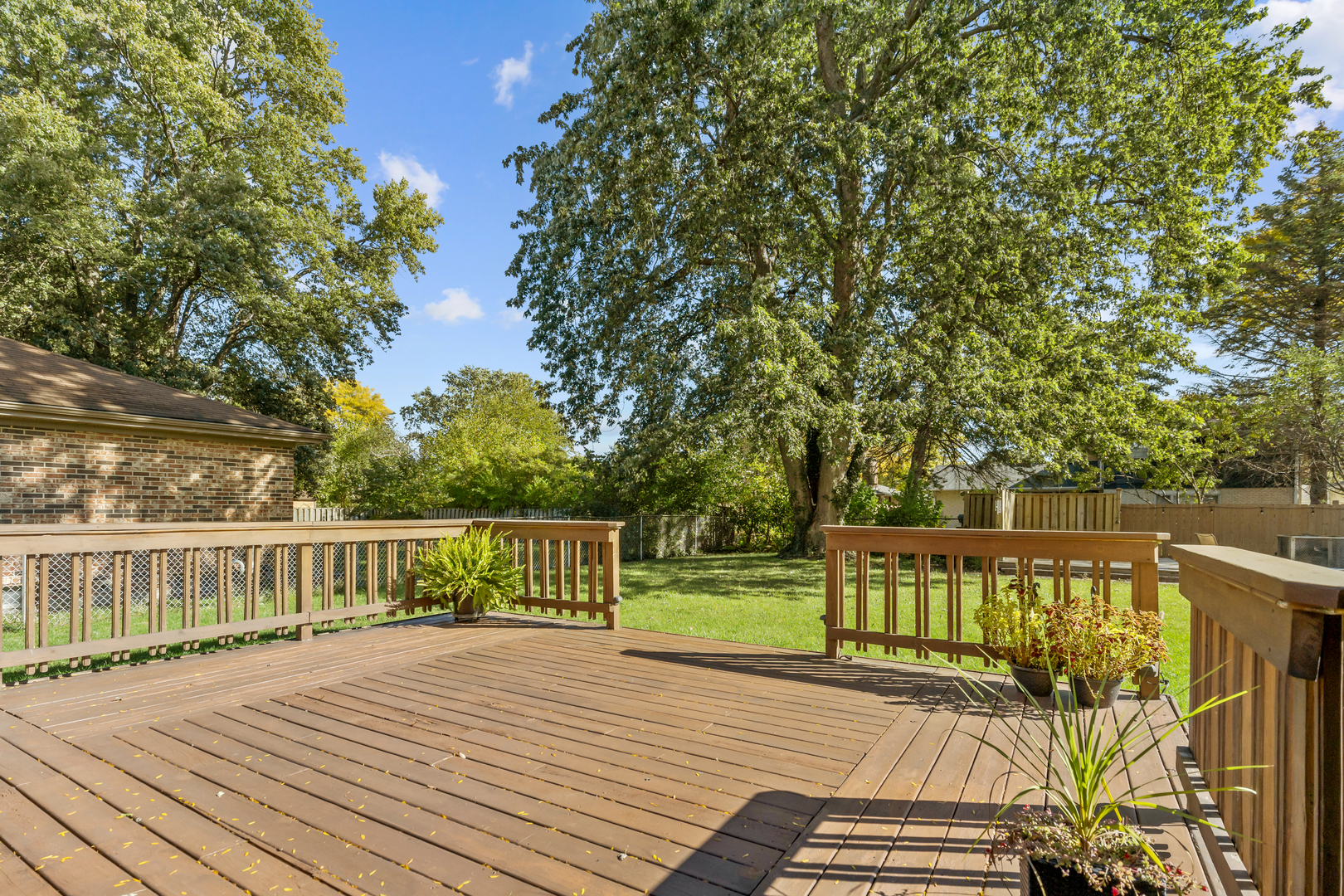 1811 N Aspen Drive, Mount Prospect, IL 60056