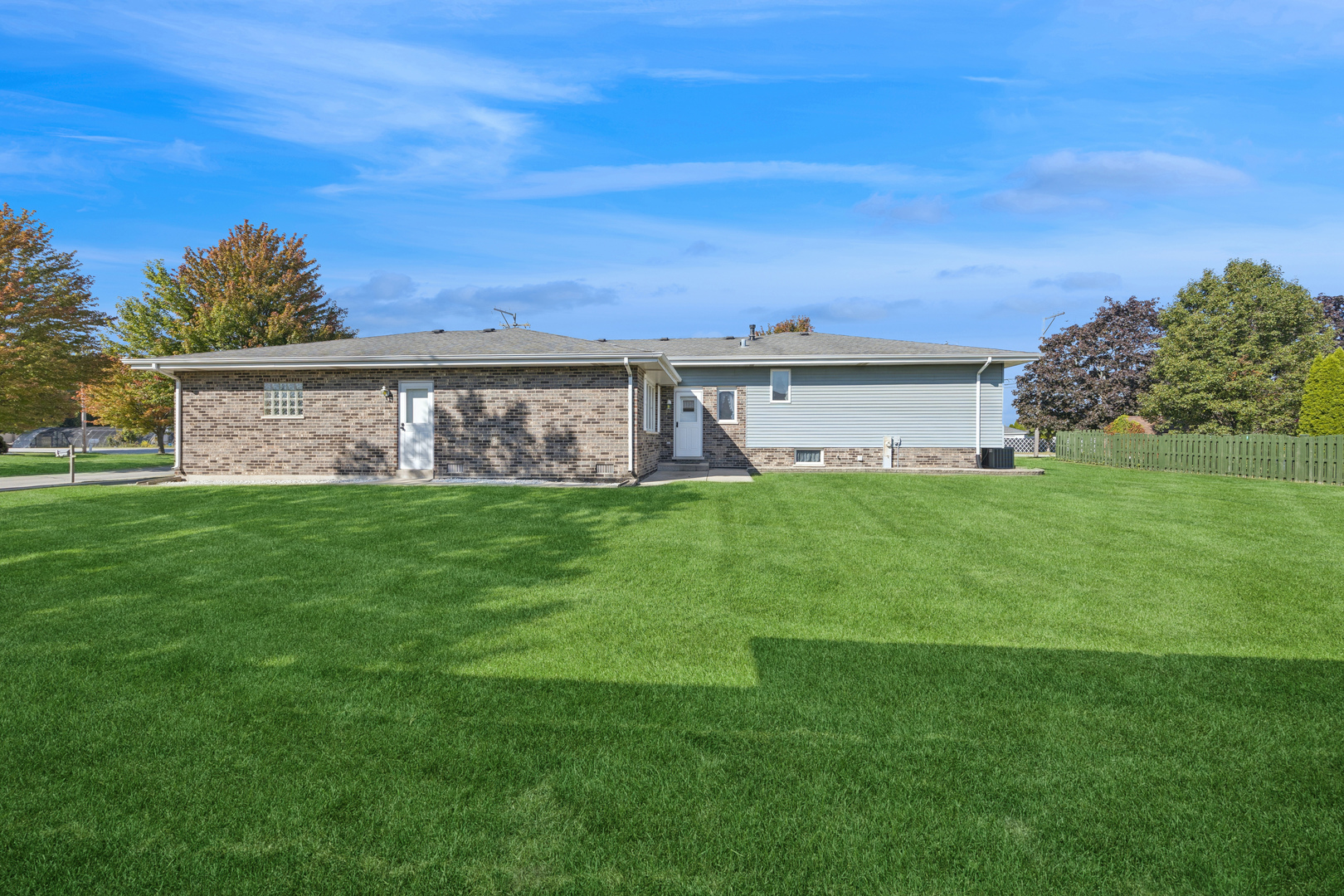 8336 169th Street, Tinley Park, IL 60477