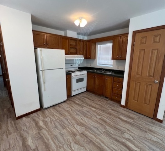 11750 S Homan Avenue #98, Merrionette Park, IL 60803