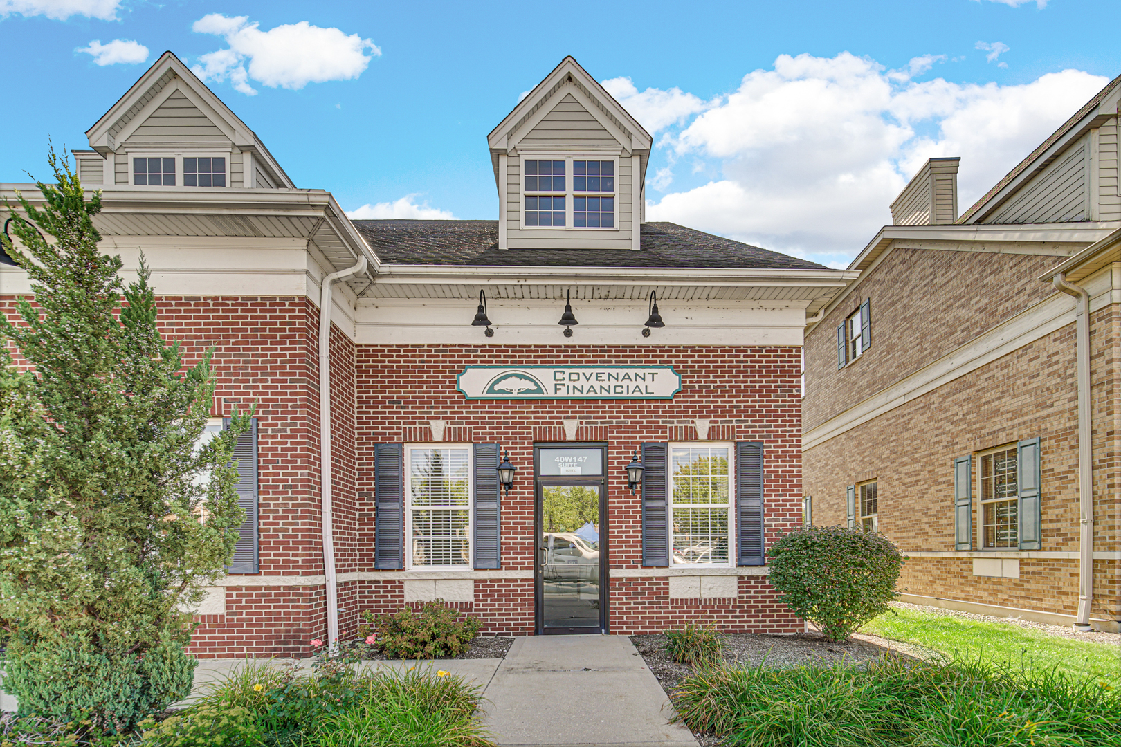 40W147 Campton Crossings Drive, Campton Hills, IL 60175