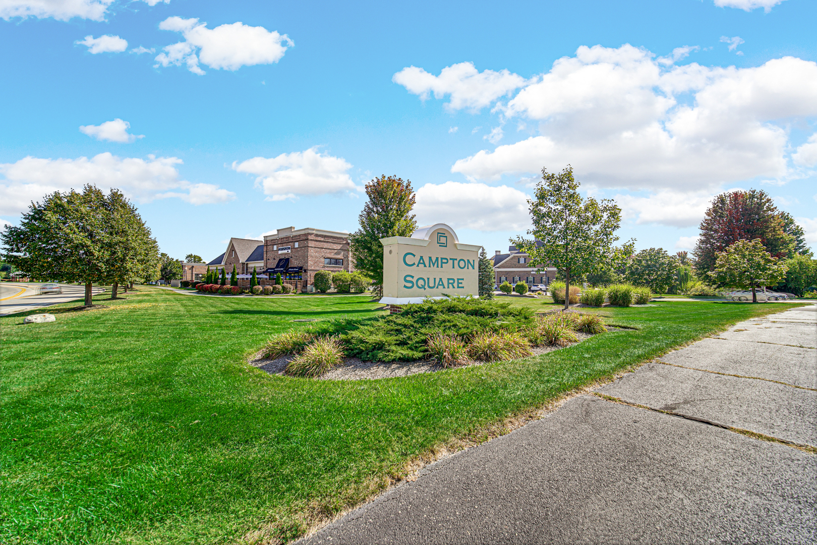 40W147 Campton Crossings Drive, Campton Hills, IL 60175