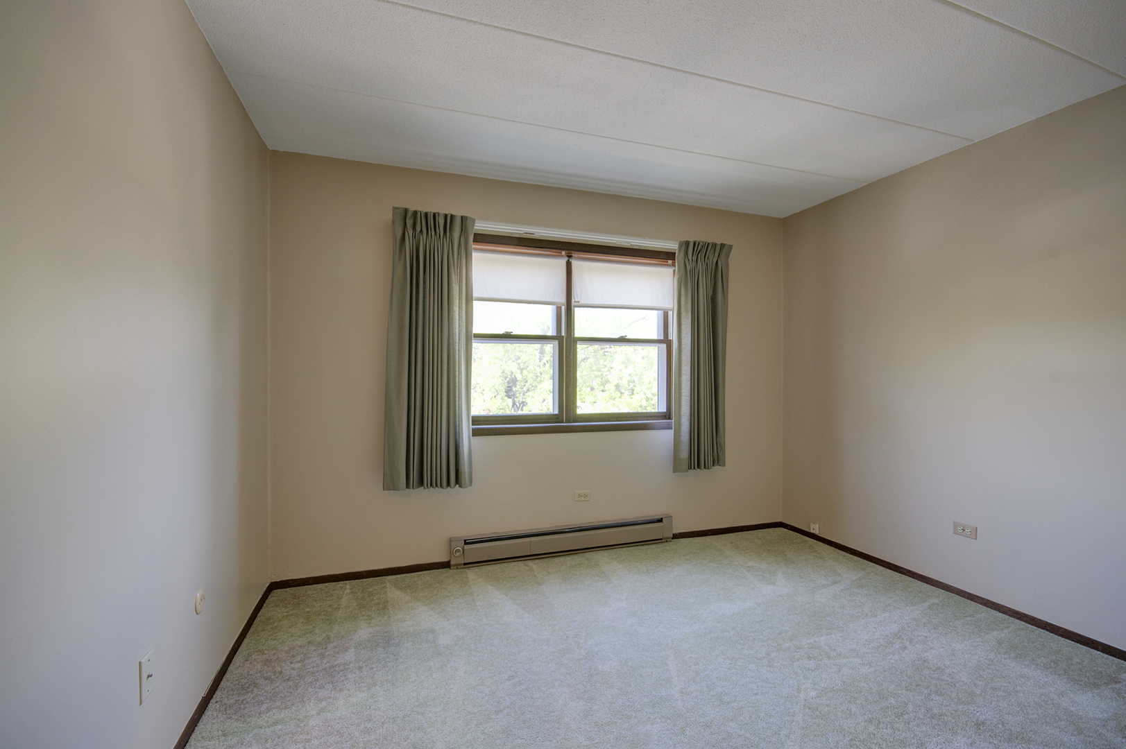 1608 Richmond Circle #7, Joliet, IL 60435