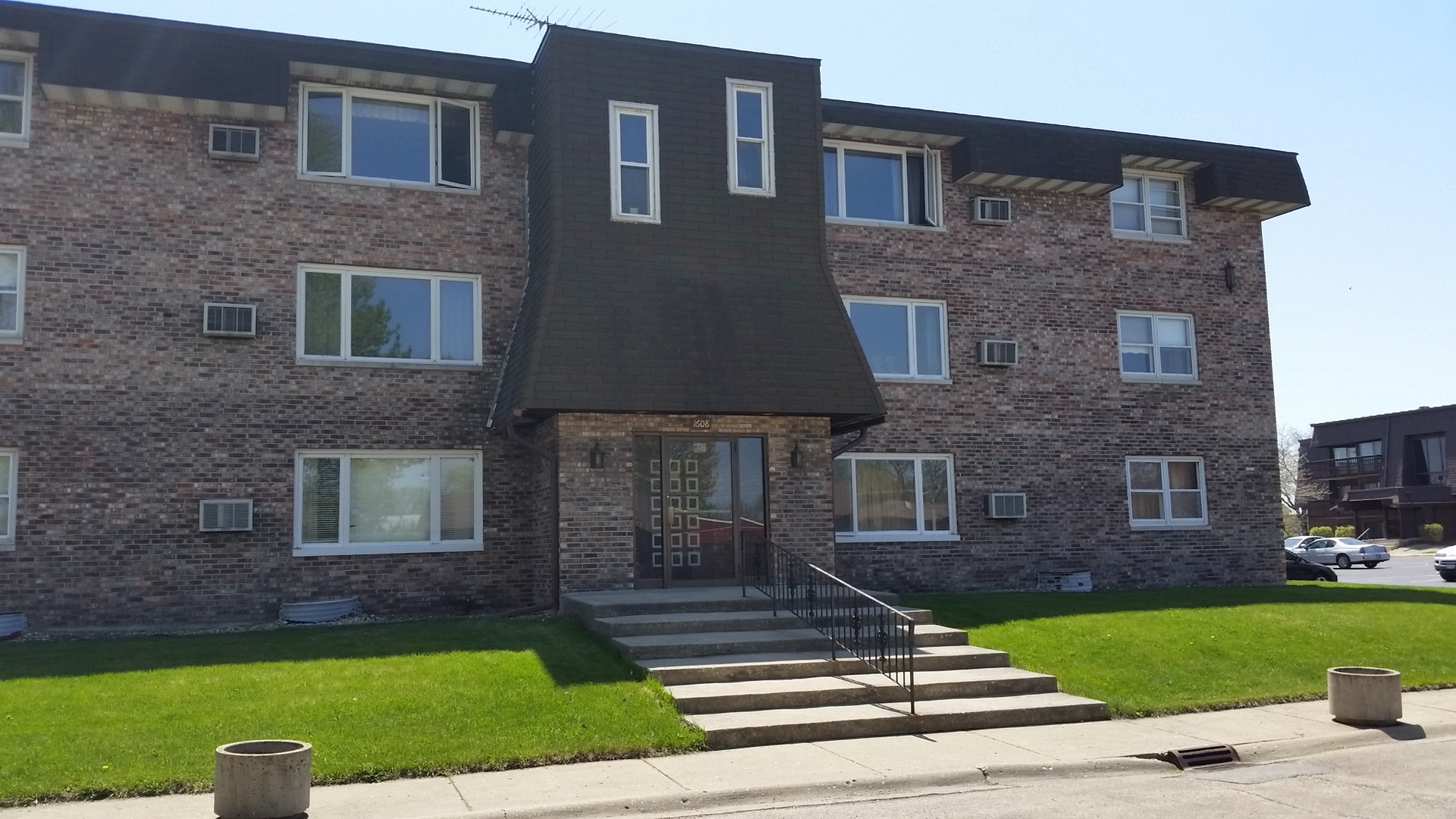 1608 Richmond Circle #7, Joliet, IL 60435