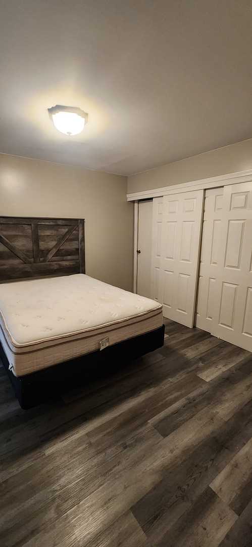 5542 E Lake Drive #E, Lisle, IL 60532