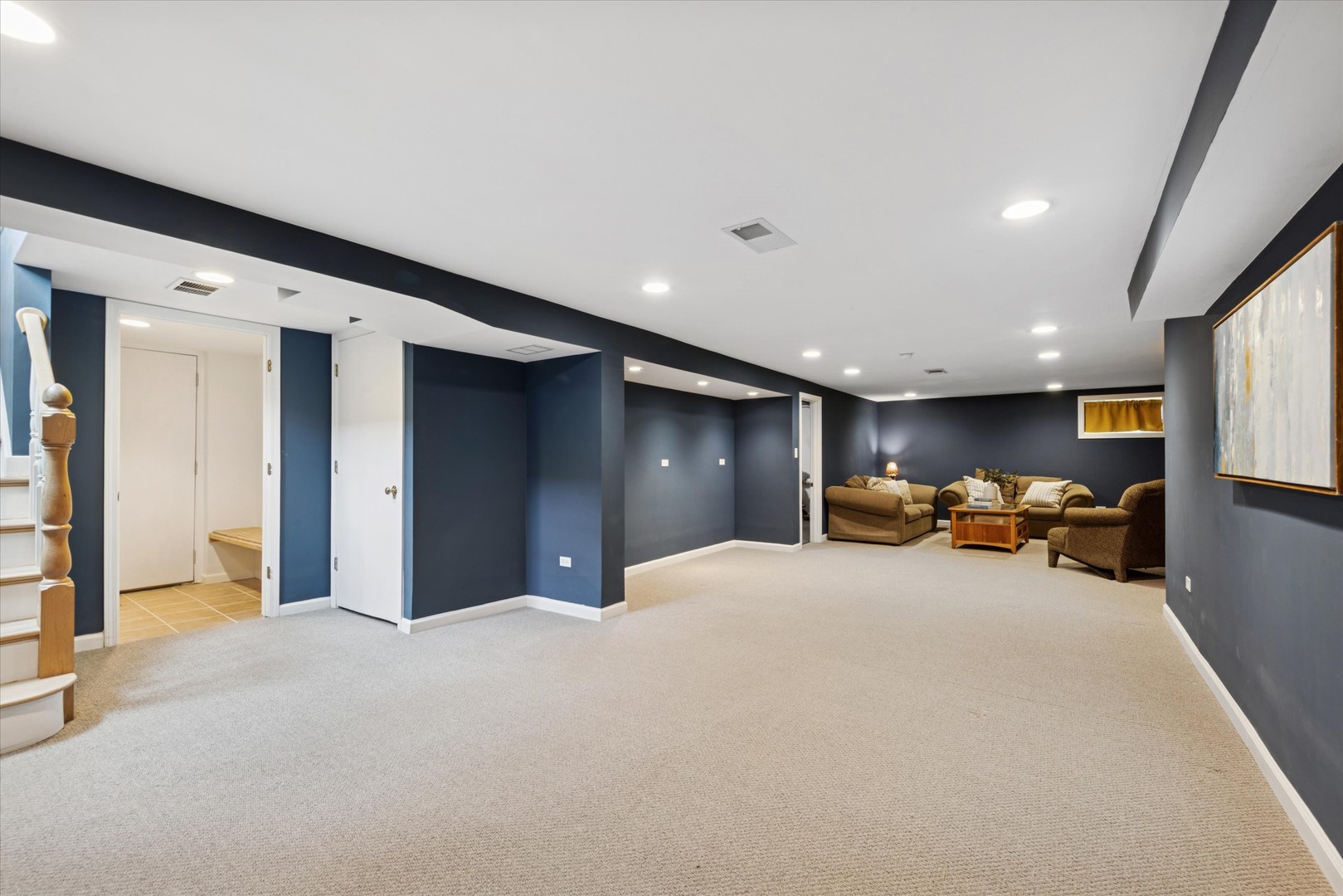 300 E Crescent Avenue, Elmhurst, IL 60126