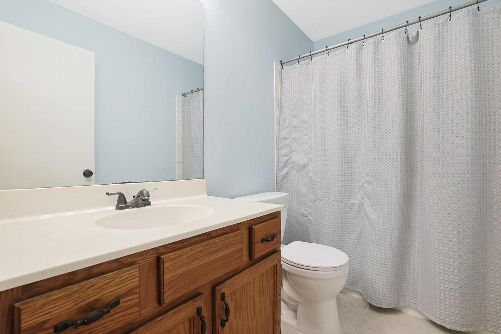 1384 Northgate Drive, Bartlett, IL 60103