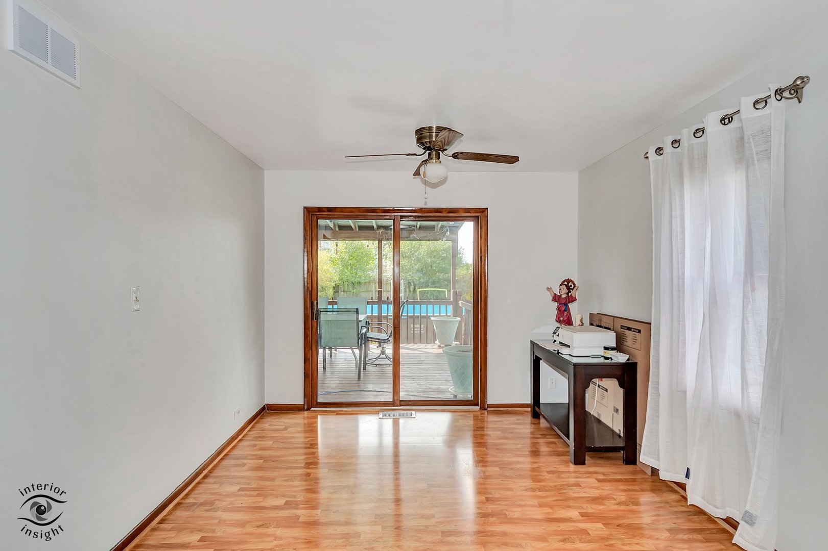 7743 Columbia Drive, Bridgeview, IL 60455