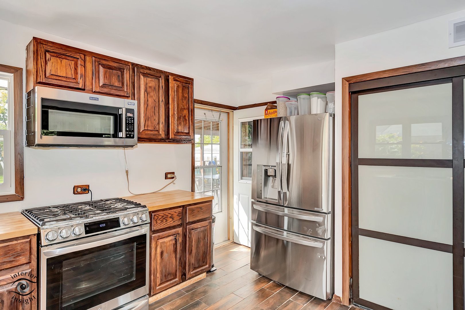 7743 Columbia Drive, Bridgeview, IL 60455