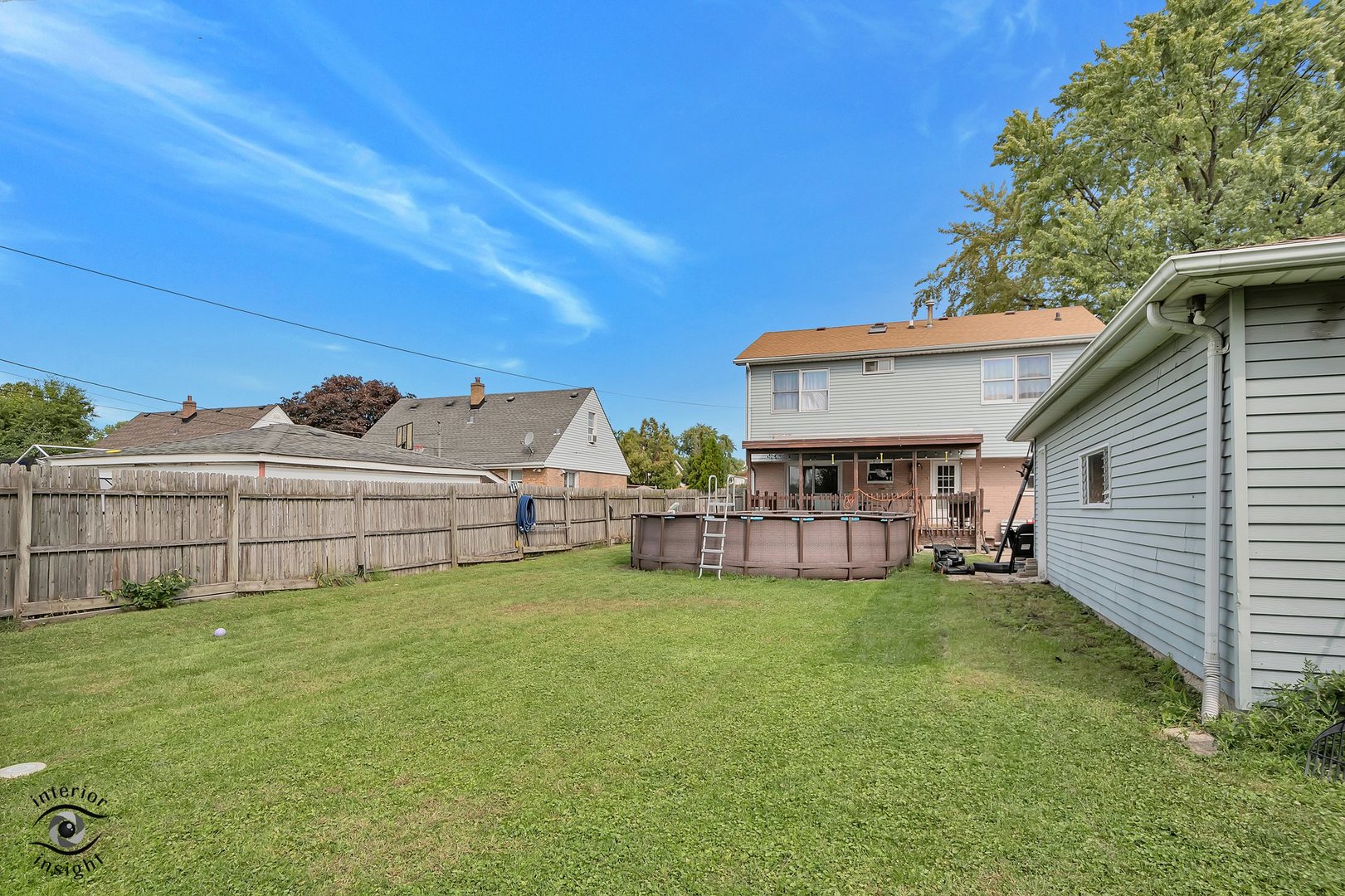 7743 Columbia Drive, Bridgeview, IL 60455