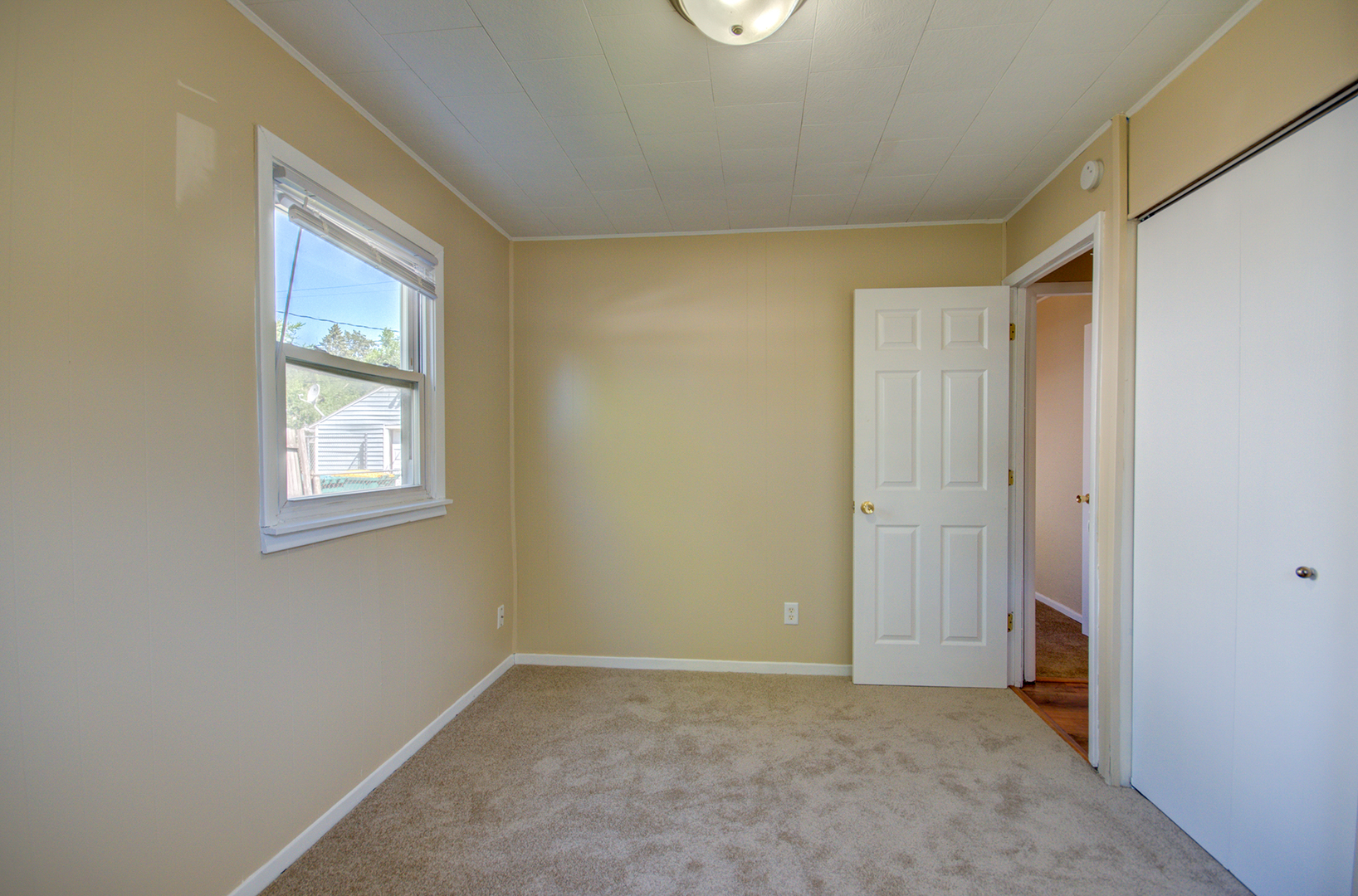 2005 Mcdonough Street, Joliet, IL 60436