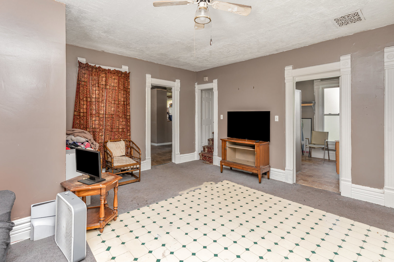 515 N Broadway Street, Joliet, IL 60435