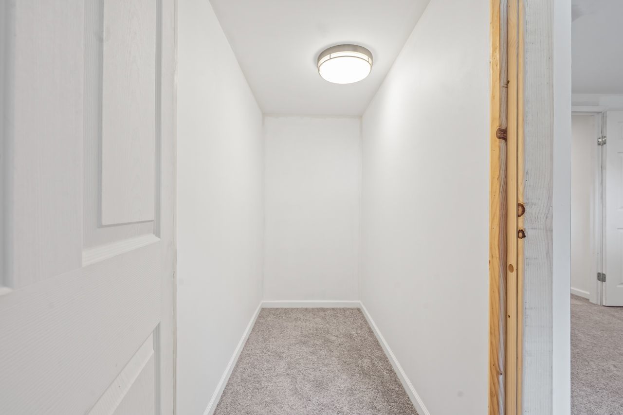 3904 W Eddy Street, Chicago, IL 60618