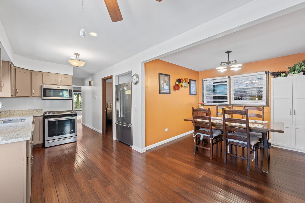 3904 W Eddy Street, Chicago, IL 60618