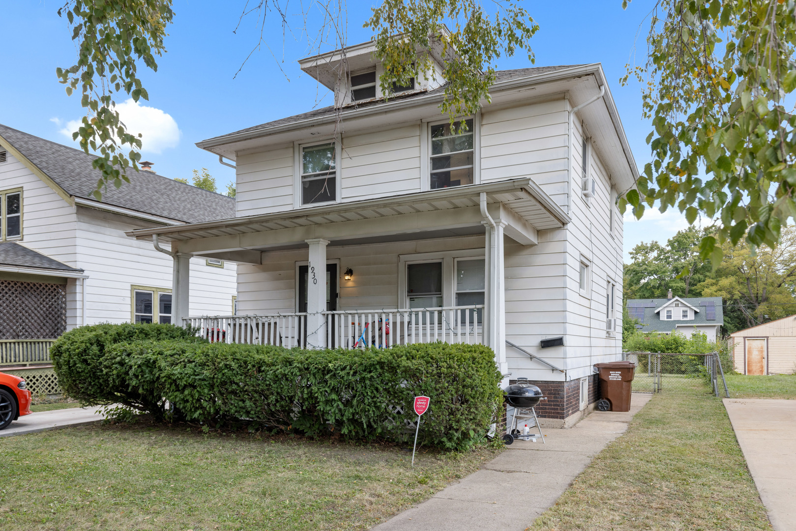 1930 S 4th Street, Rockford, IL 61104
