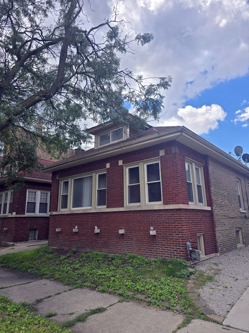 7644 S East End Avenue, Chicago, IL 60649
