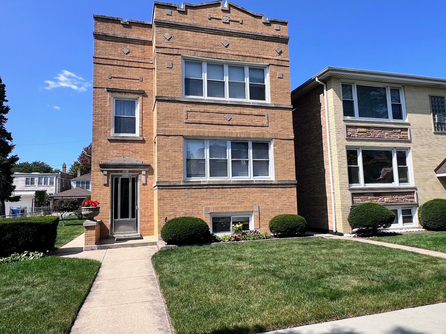 4934 N Marmora Avenue #1, Chicago, IL 60630