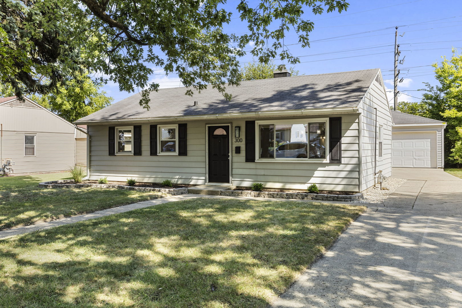 300 Notre Dame Avenue, Joliet, IL 60436