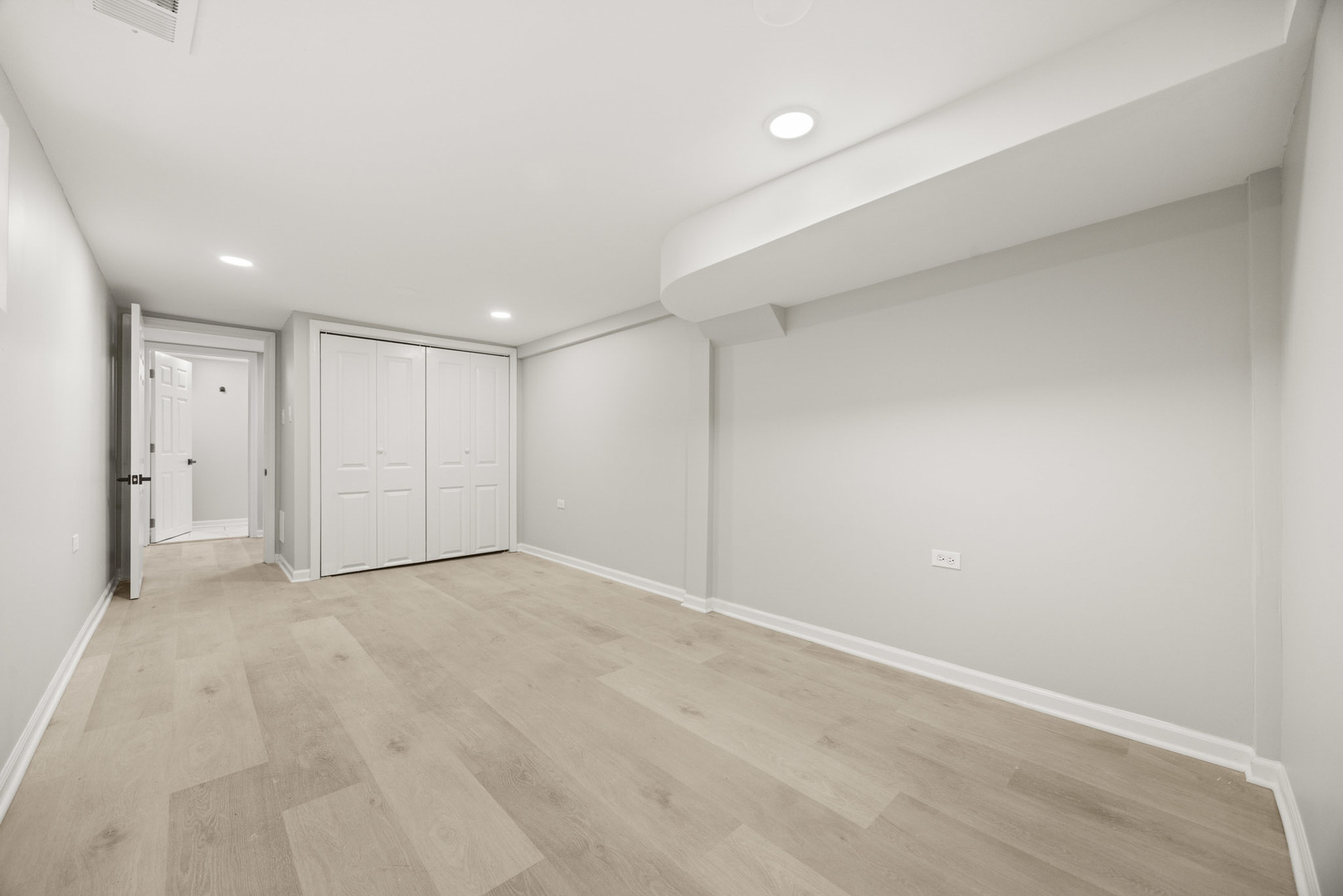 12106 S Emerald Avenue, Chicago, IL 60628