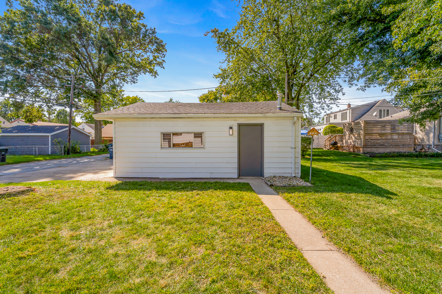 18540 Miller Drive, Lansing, IL 60438