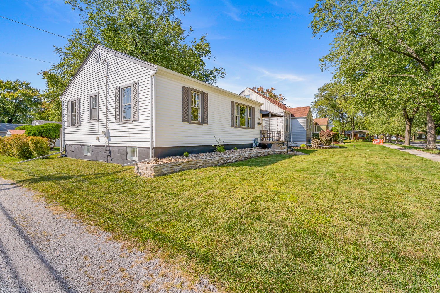 18540 Miller Drive, Lansing, IL 60438