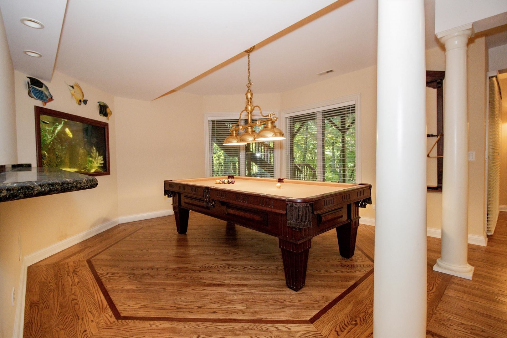 124 Ravine Lane, North Barrington, IL 60010