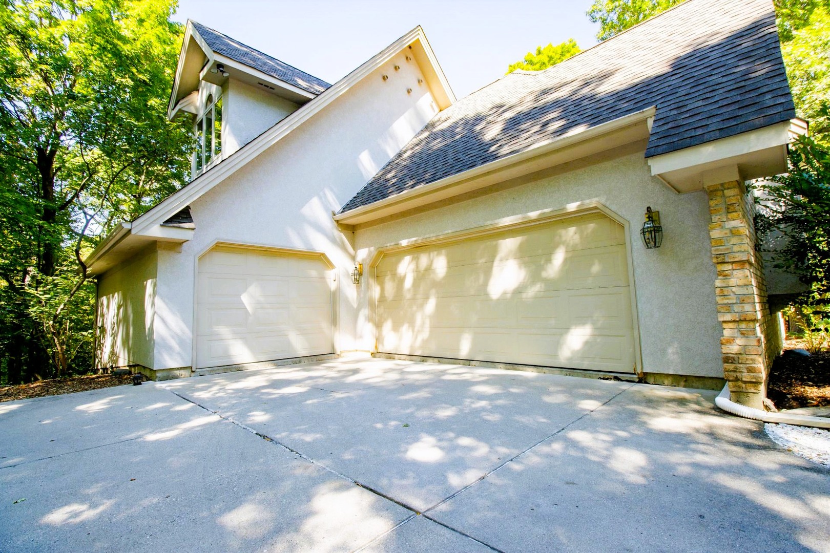 124 Ravine Lane, North Barrington, IL 60010