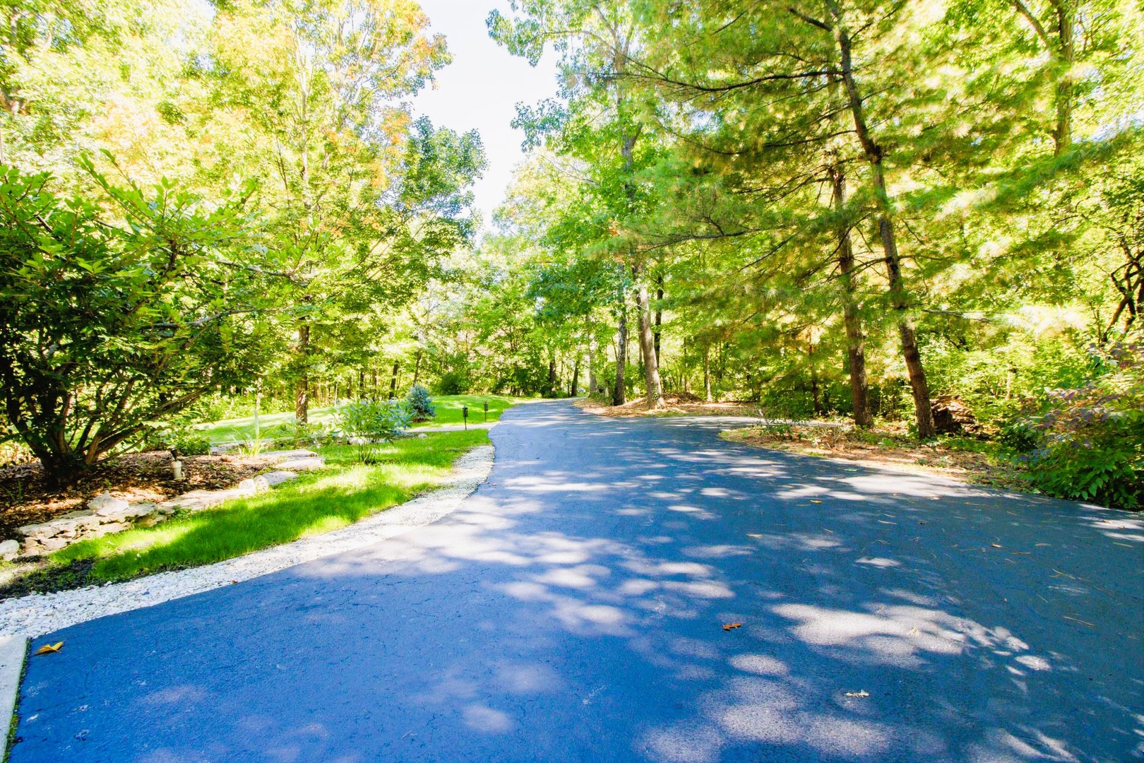 124 Ravine Lane, North Barrington, IL 60010