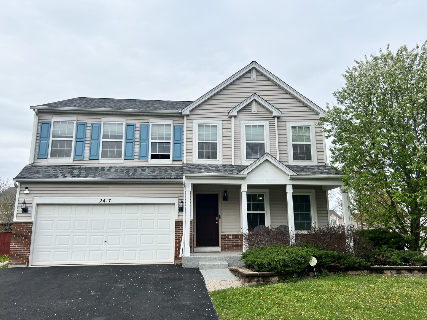 2417 Fleetwood Drive, Joliet, IL 60432