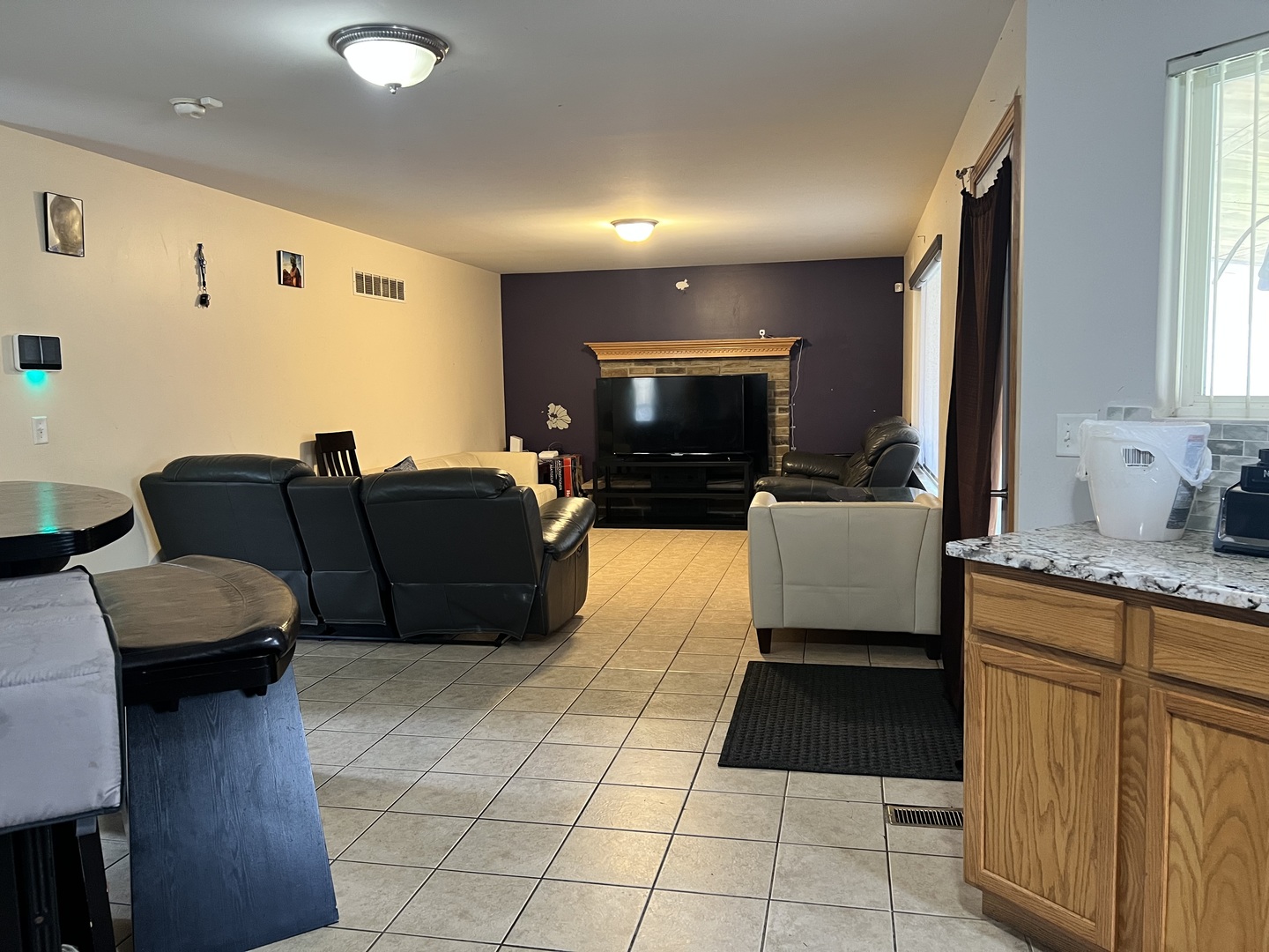 2417 Fleetwood Drive, Joliet, IL 60432