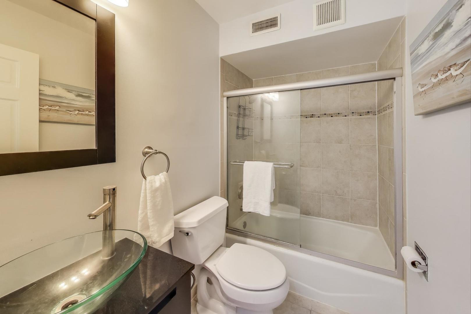 100 Clubhouse Lane #206, Lake Zurich, IL 60047