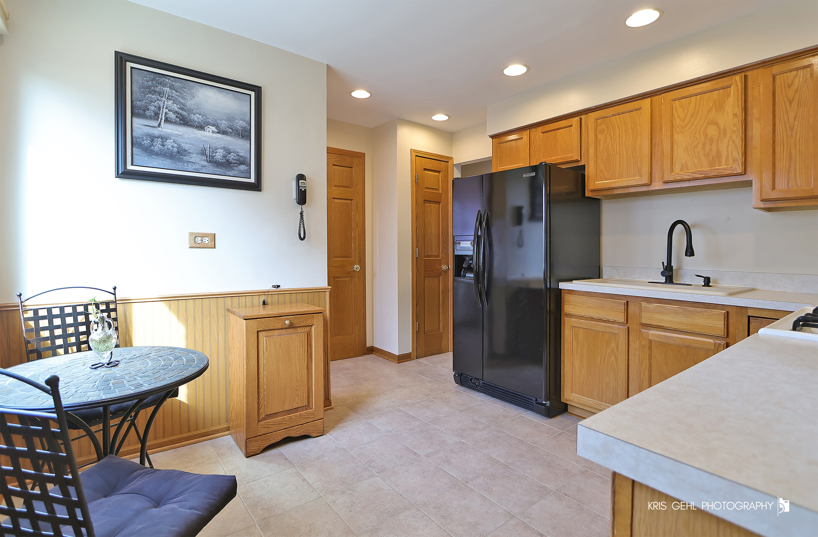9056 N Clifton Avenue, Niles, IL 60714