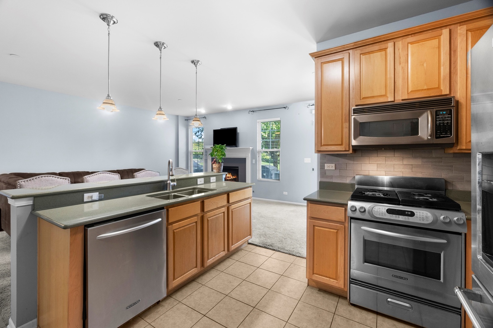4574 Half Moon Drive #C, Yorkville, IL 60560