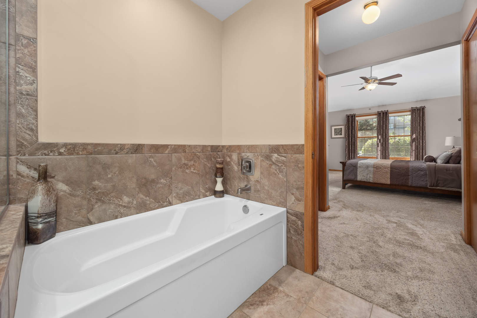 11901 Somerset Road, Orland Park, IL 60467