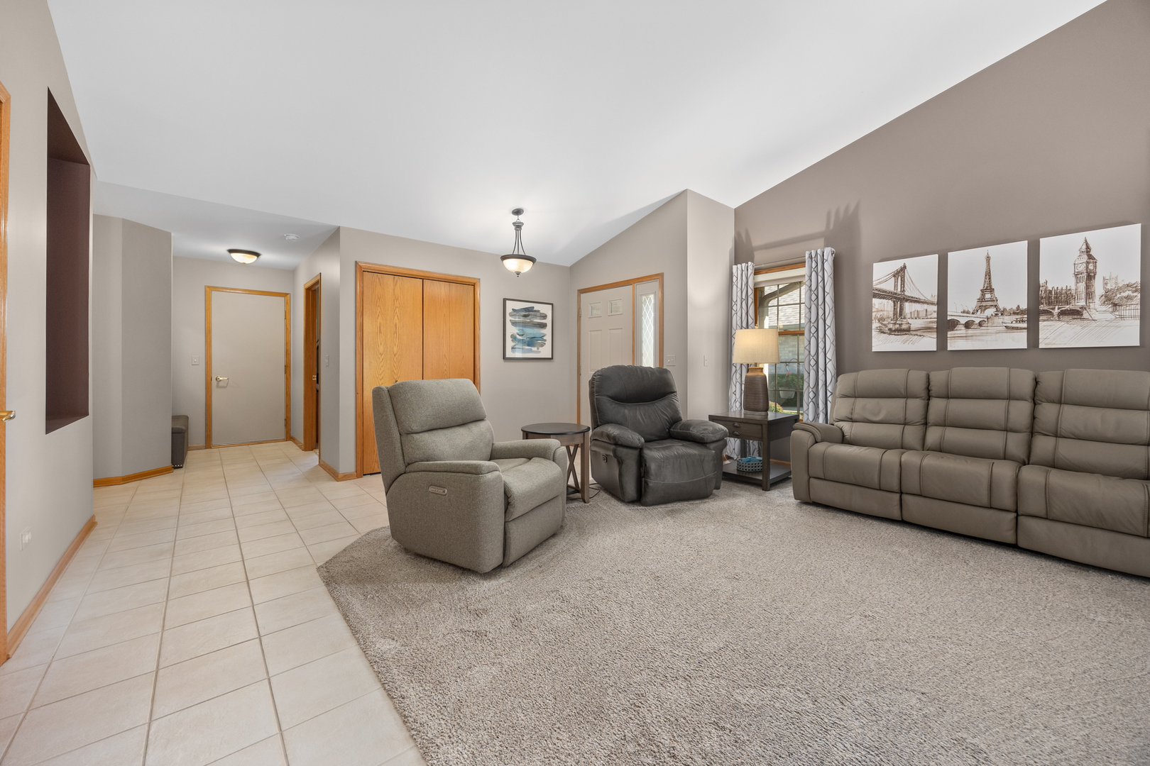 11901 Somerset Road, Orland Park, IL 60467