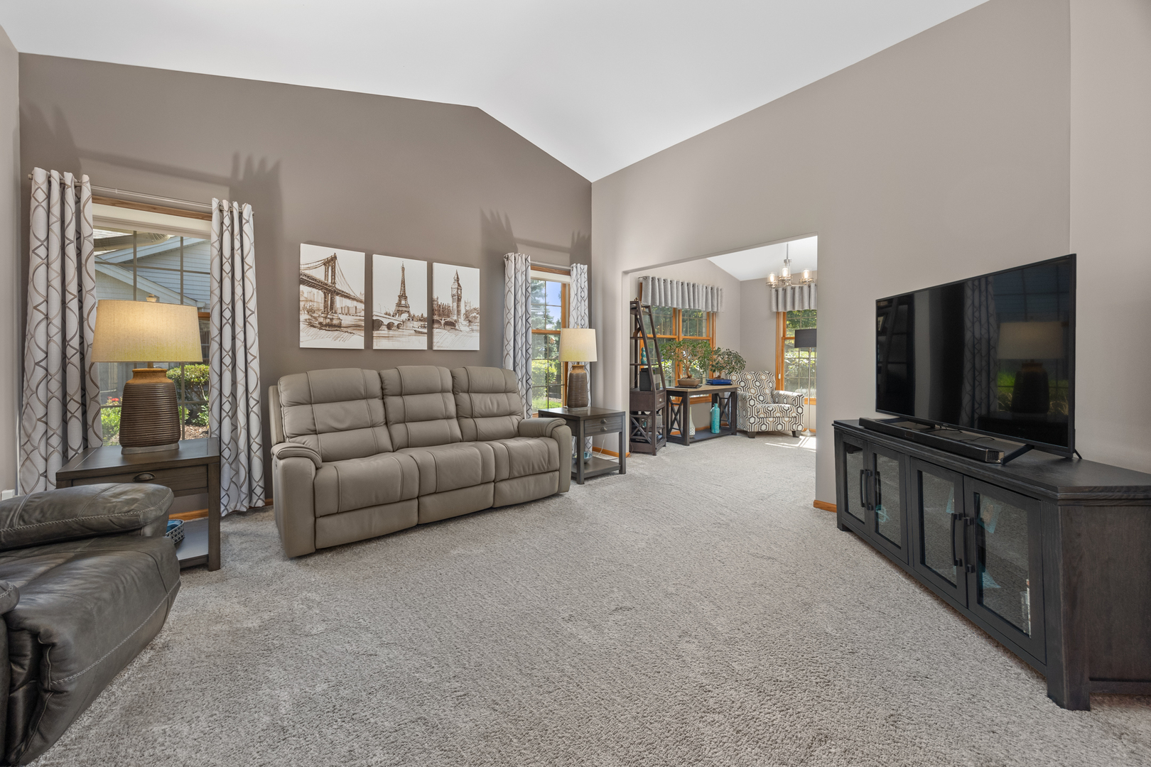 11901 Somerset Road, Orland Park, IL 60467