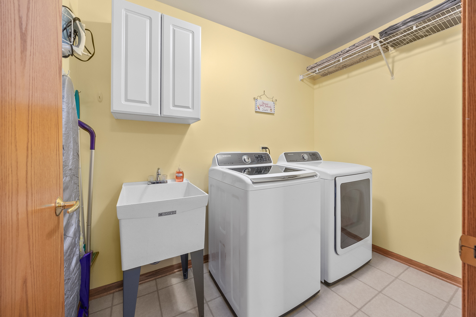 11901 Somerset Road, Orland Park, IL 60467