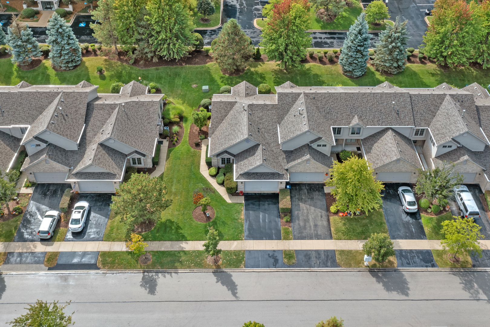 11901 Somerset Road, Orland Park, IL 60467