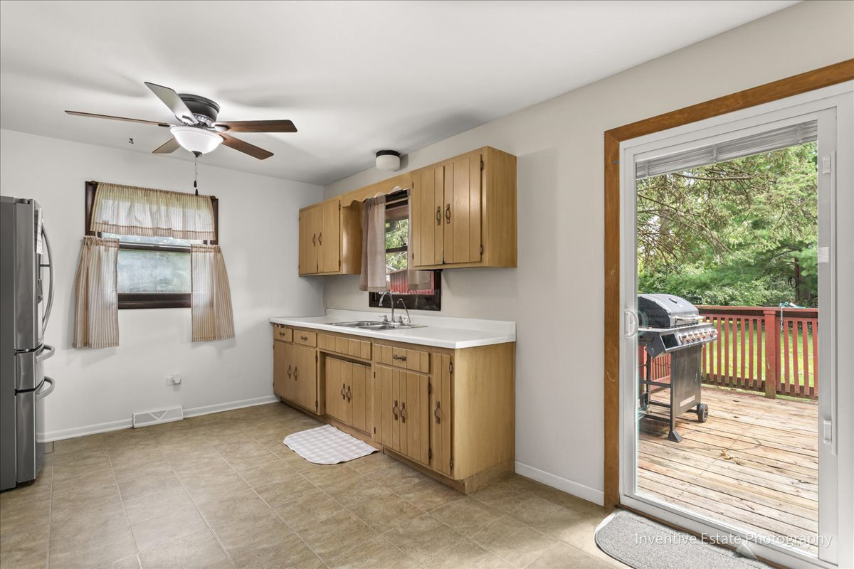1321 172nd Street, East Hazel Crest, IL 60429