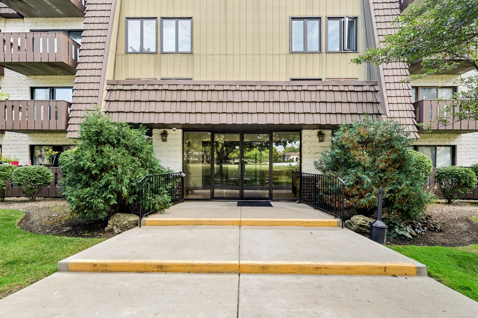 12900 W Heiden Circle #4410, Lake Bluff, IL 60044