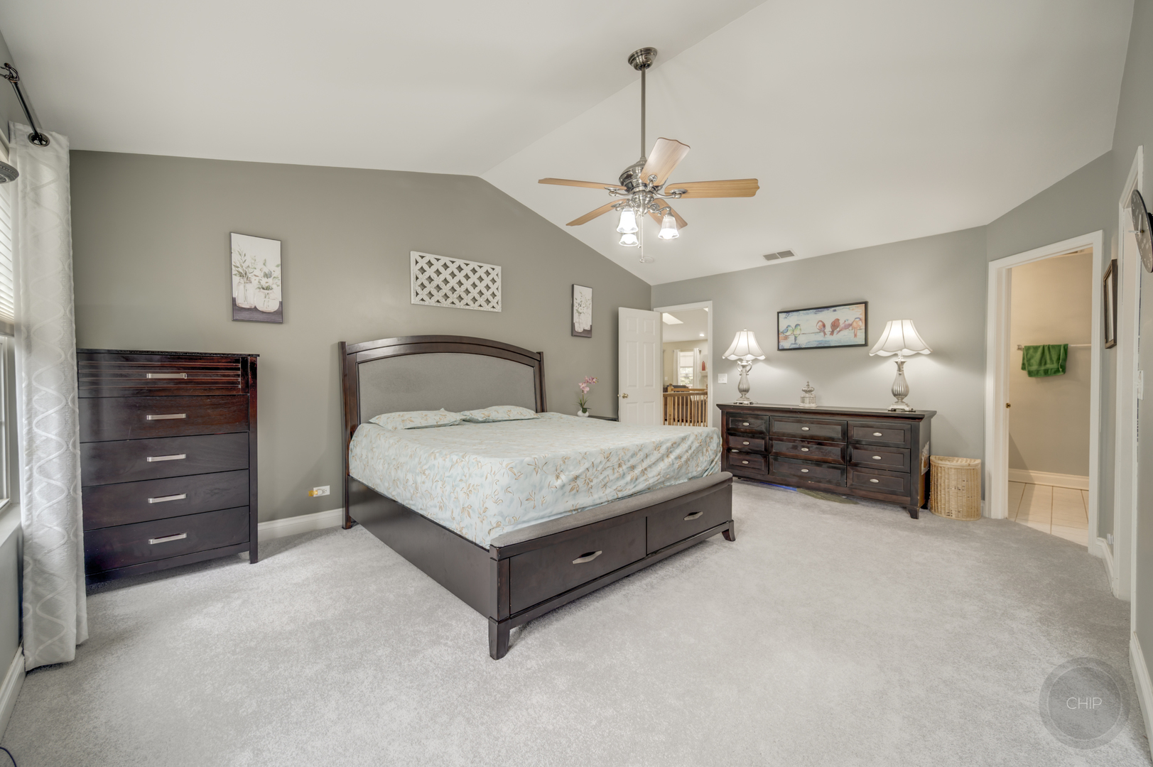 2481 Stoughton Circle, Aurora, IL 60502