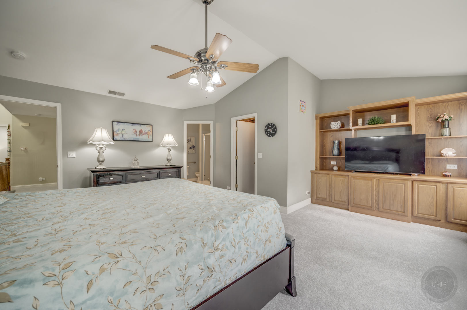 2481 Stoughton Circle, Aurora, IL 60502