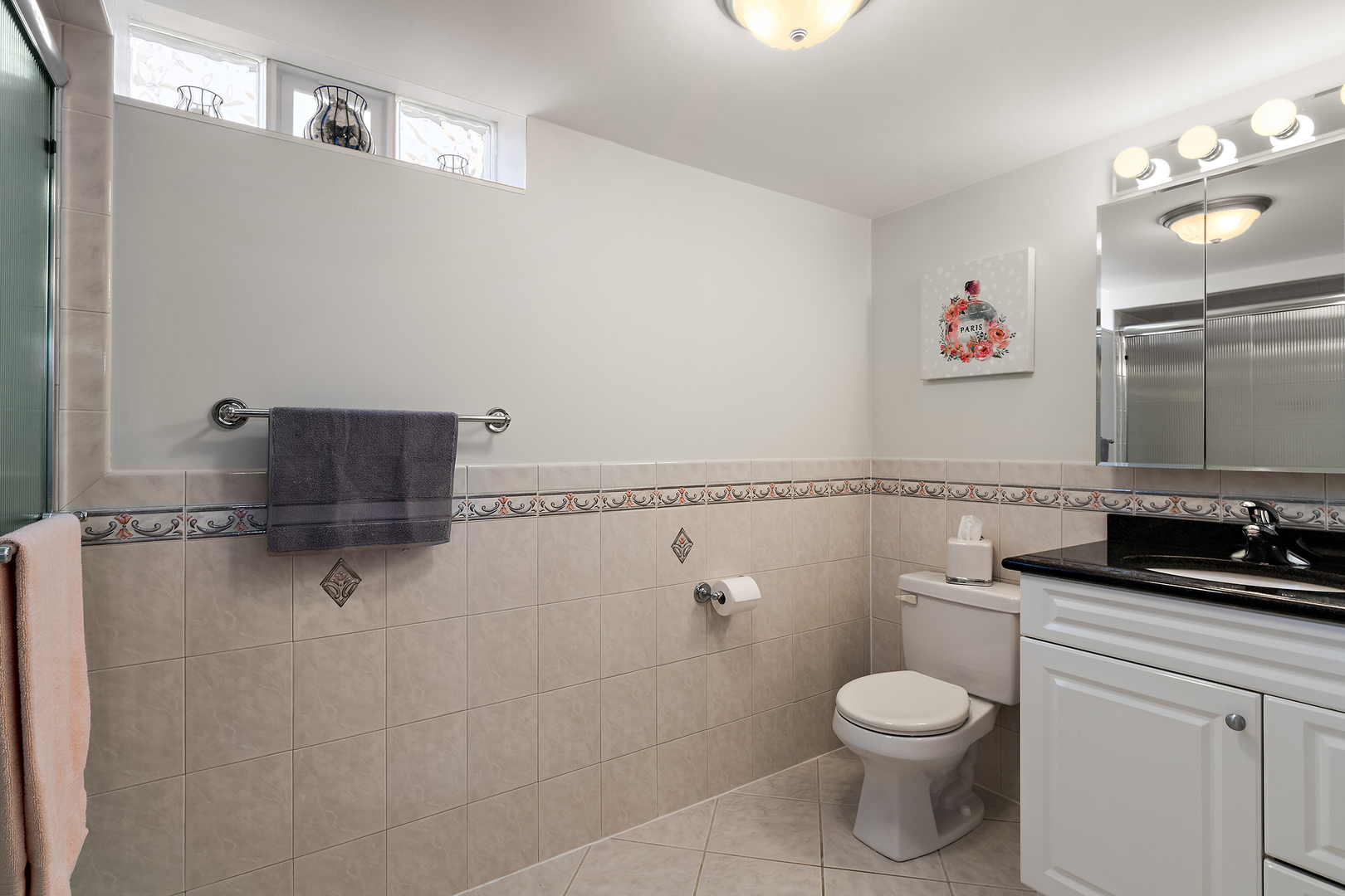 8231 W Balmoral Avenue, Chicago, IL 60656