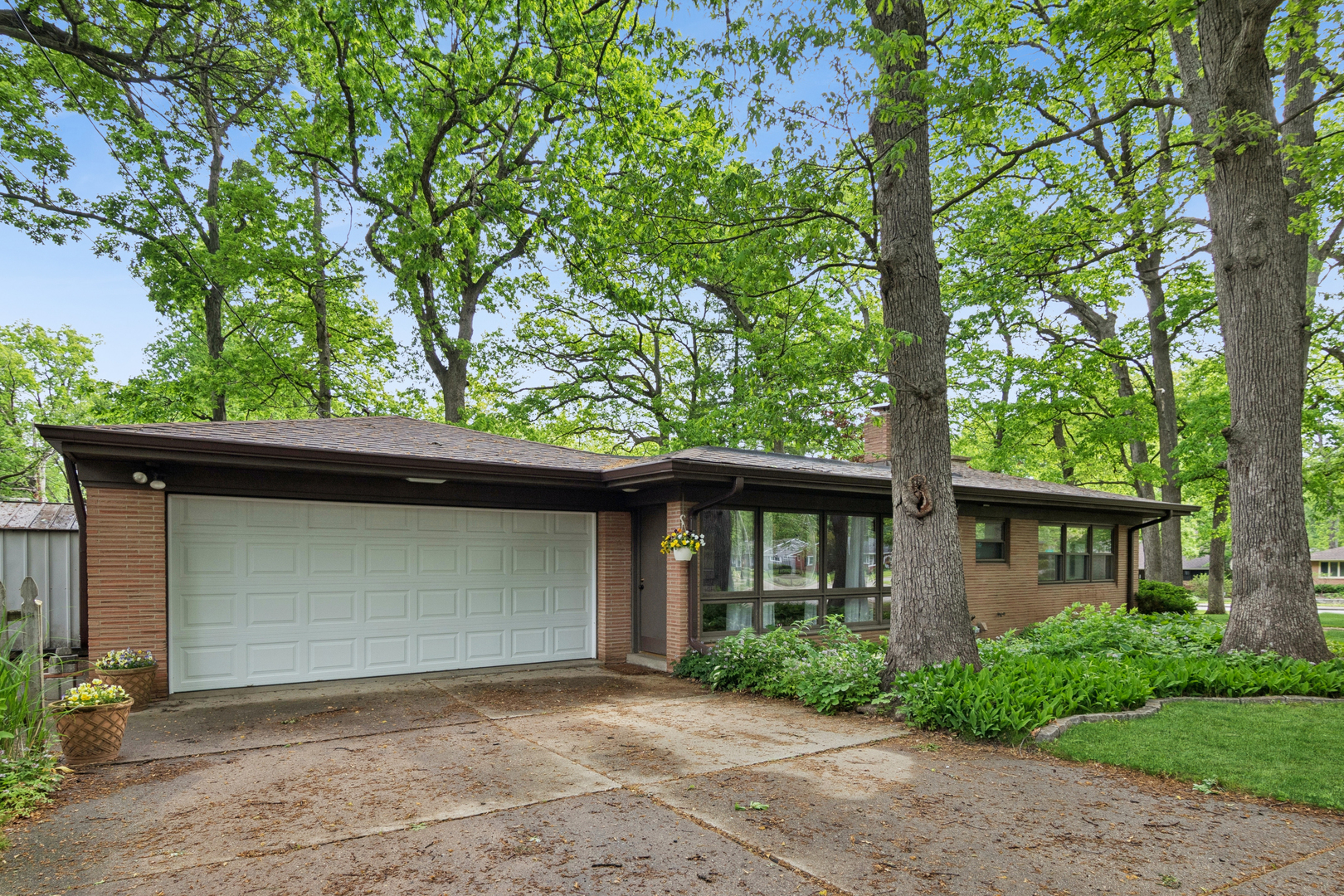 1606 Roncevalles Avenue, Rockford, IL 61107