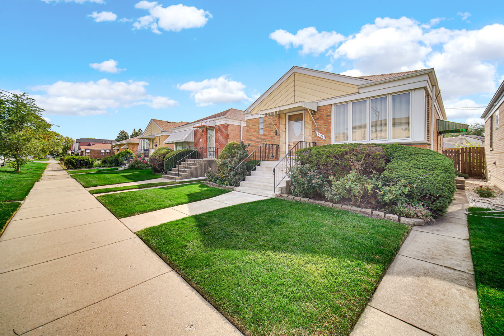 8159 W Forest Preserve Avenue, Chicago, IL 60634