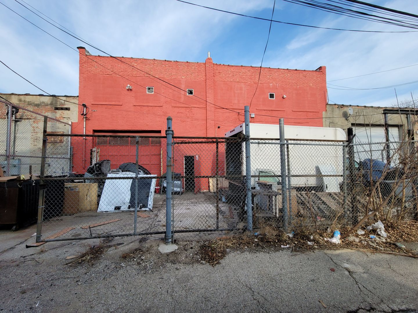 3689 W Grand Avenue, Chicago, IL 60651