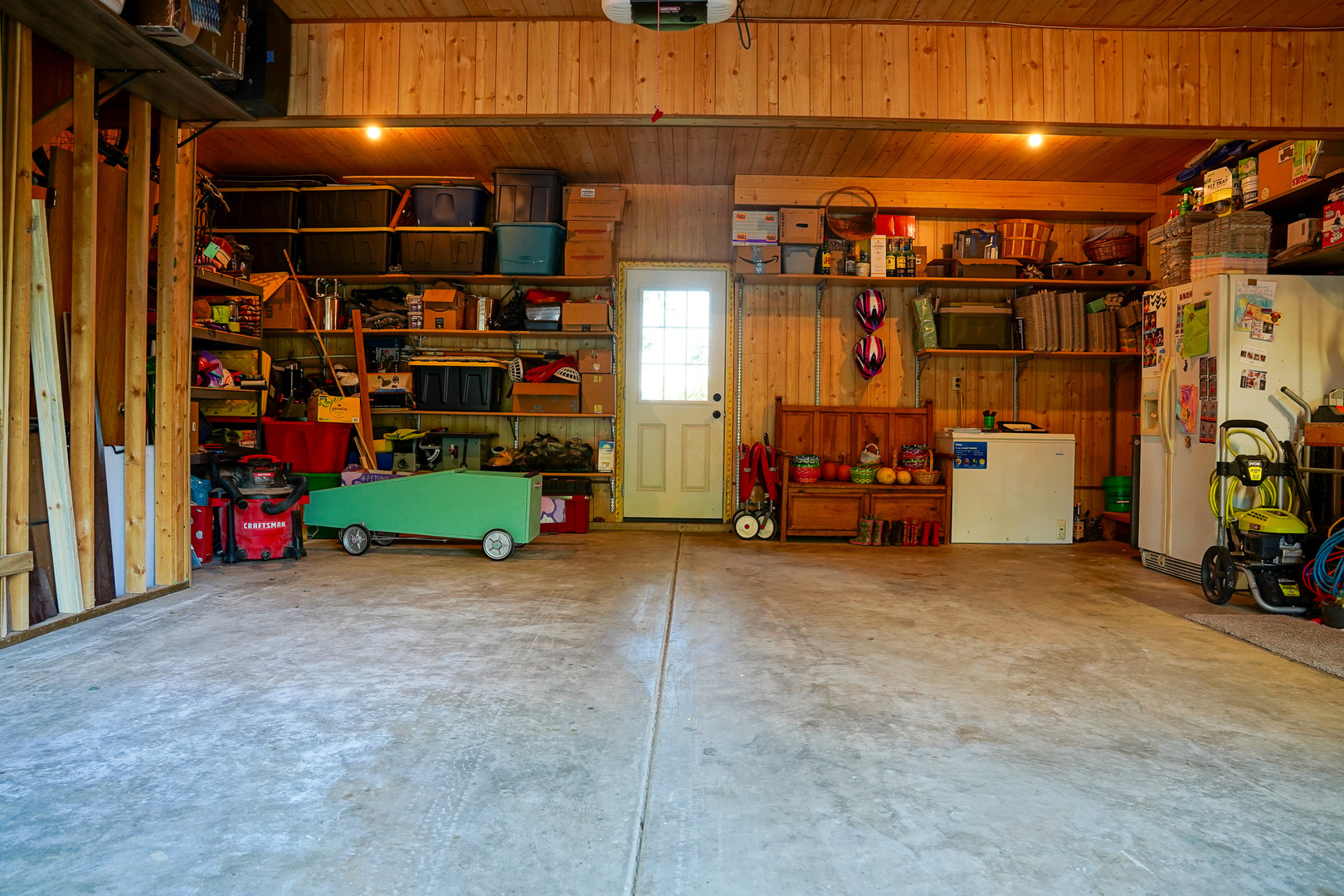 3180 E North Road, Morris, IL 60450