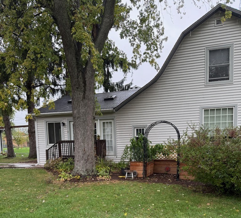 390 N Garfield Boulevard, Grayslake, IL 60030